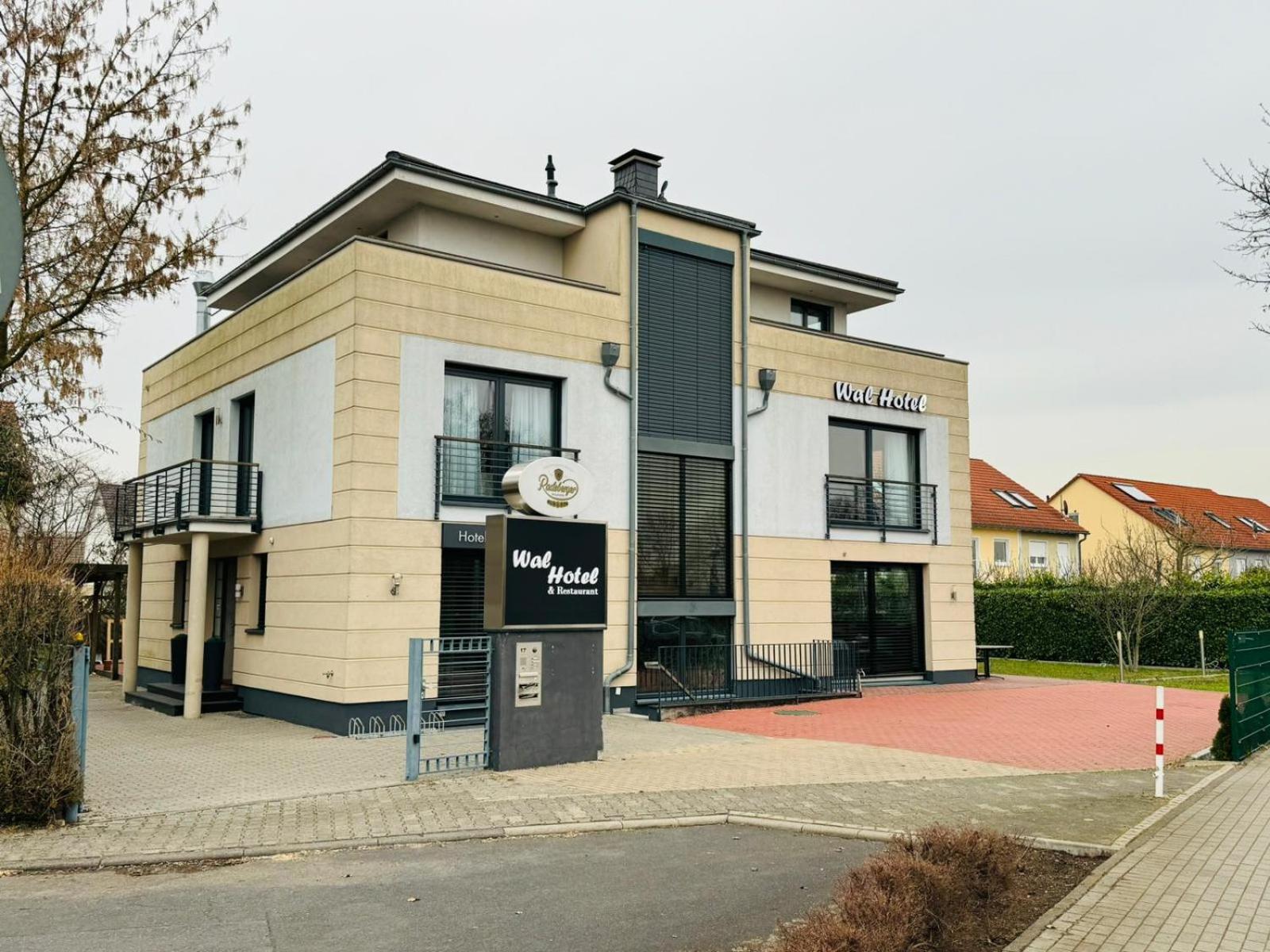 Wal Hotel Liederbach am Taunus Exterior photo