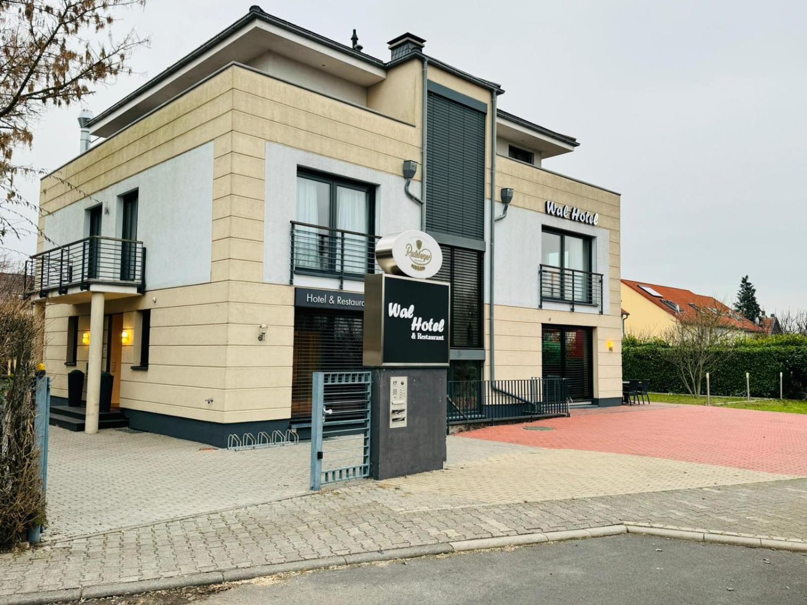 Wal Hotel Liederbach am Taunus Exterior photo