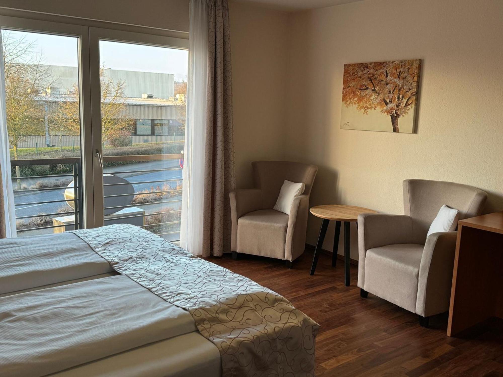 Wal Hotel Liederbach am Taunus Exterior photo