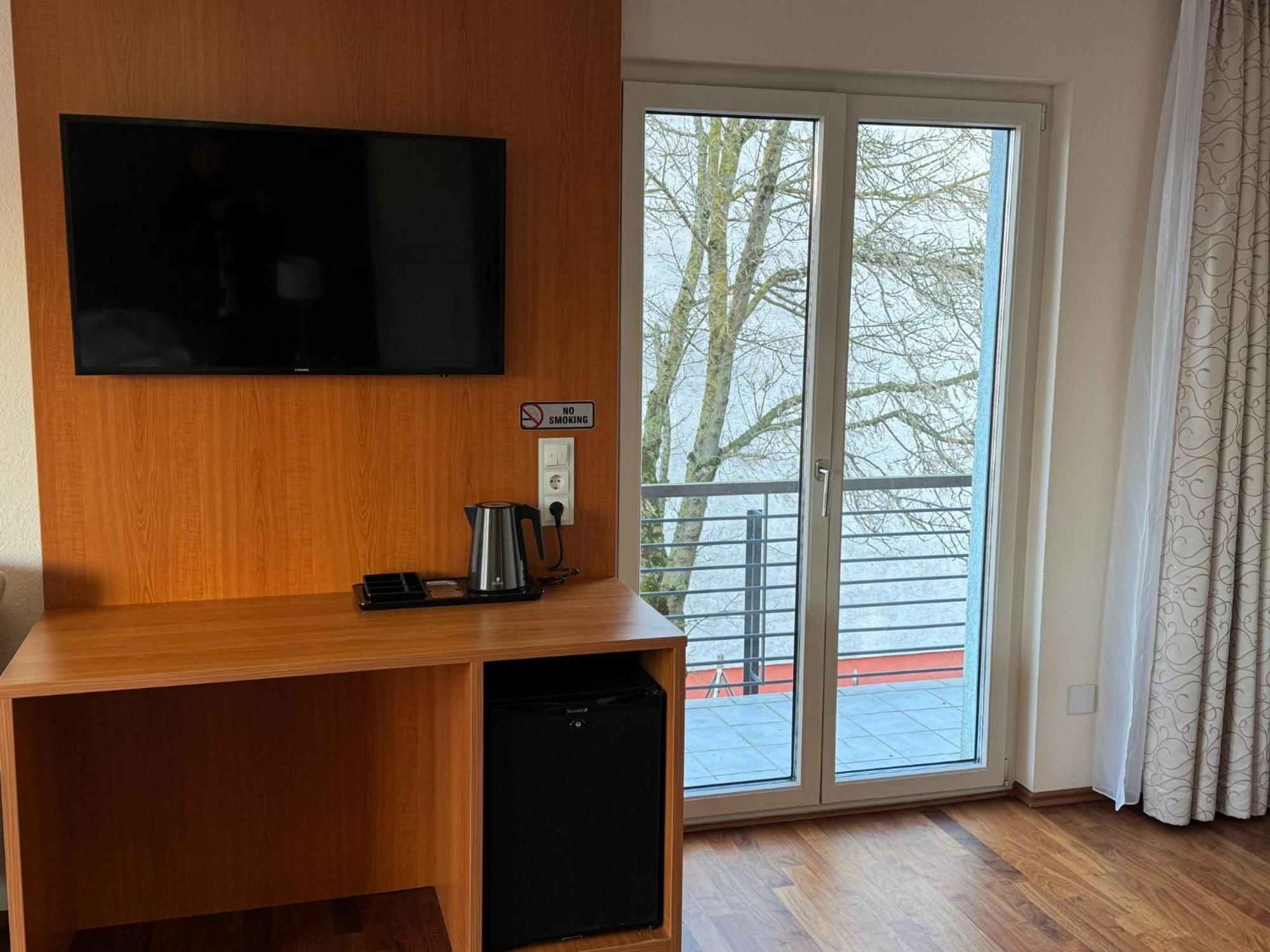 Wal Hotel Liederbach am Taunus Exterior photo
